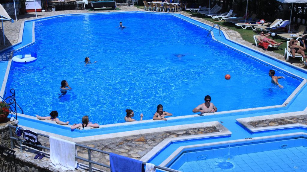 Corfu Village (Adults Only) 阿基奥斯·伊奥尼斯·佩里斯特 外观 照片